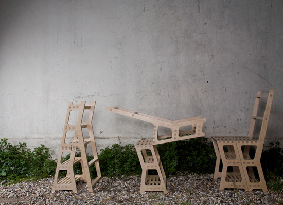 http://groupdesign.co.uk/images/projects-lrg/groupDesign_Library-Chair-02_550x400.jpg